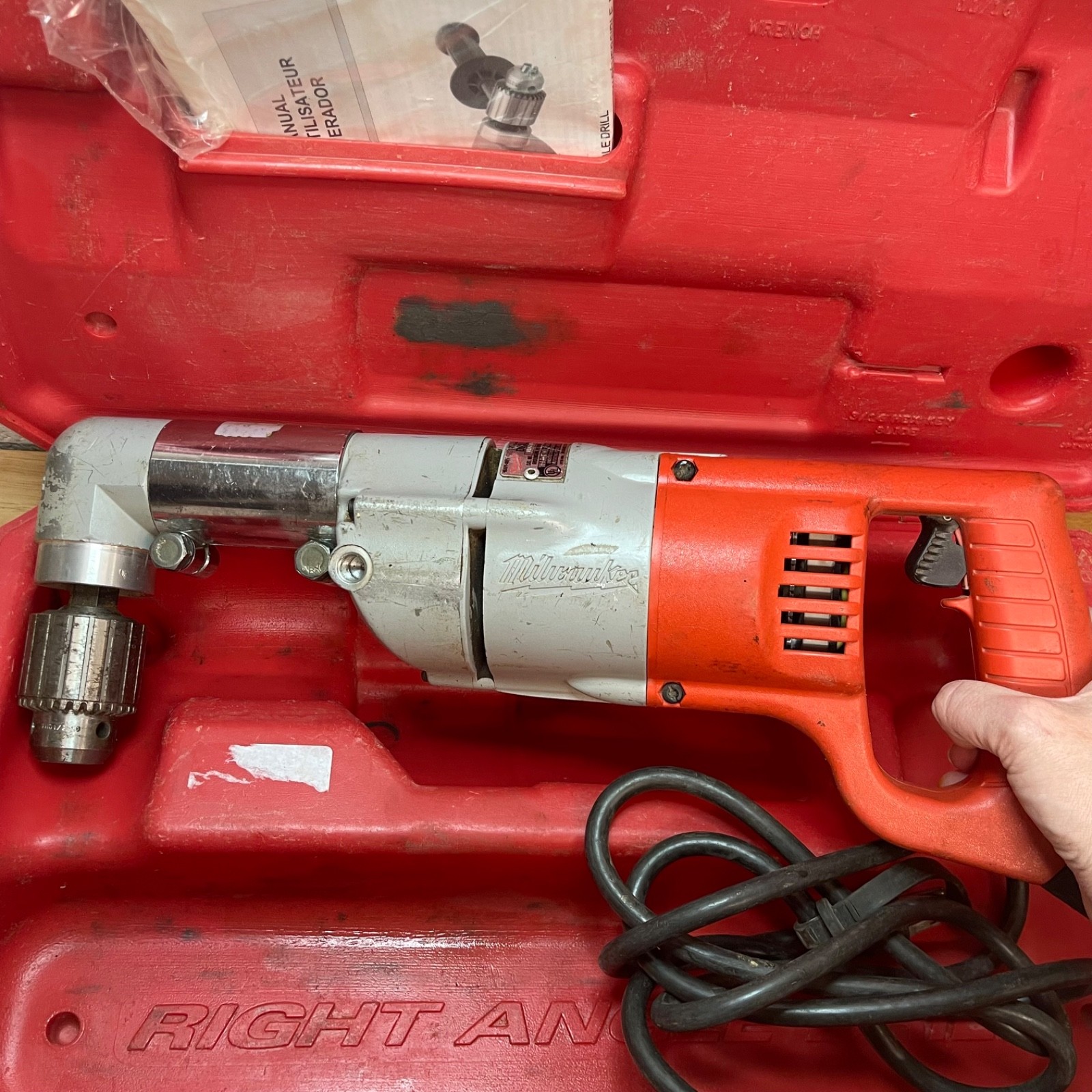 Milwaukee 1107-1 1/2» Corded Right Angle Drill with case