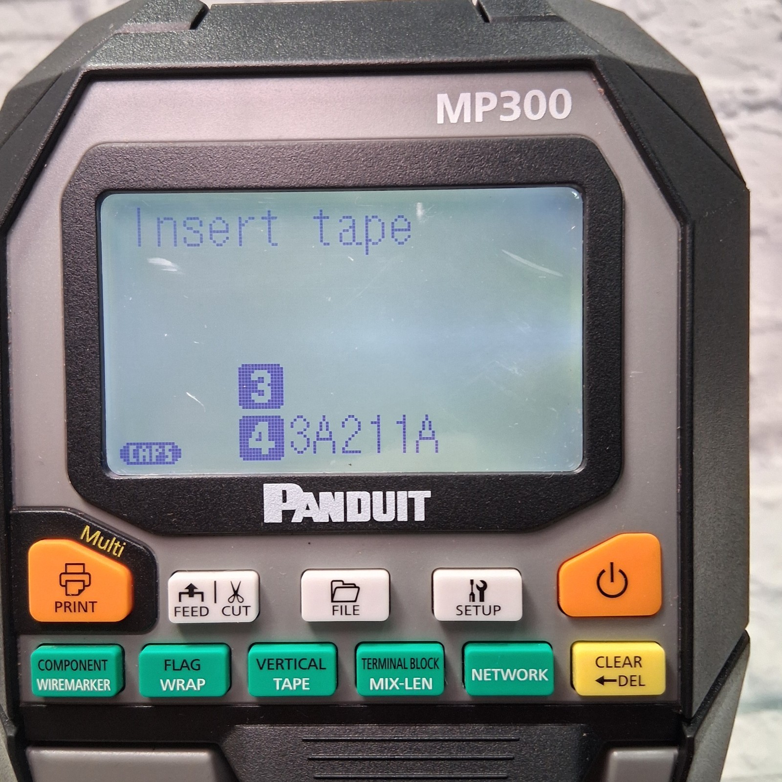 Panduit MP300 Portable label maker – Label maker only