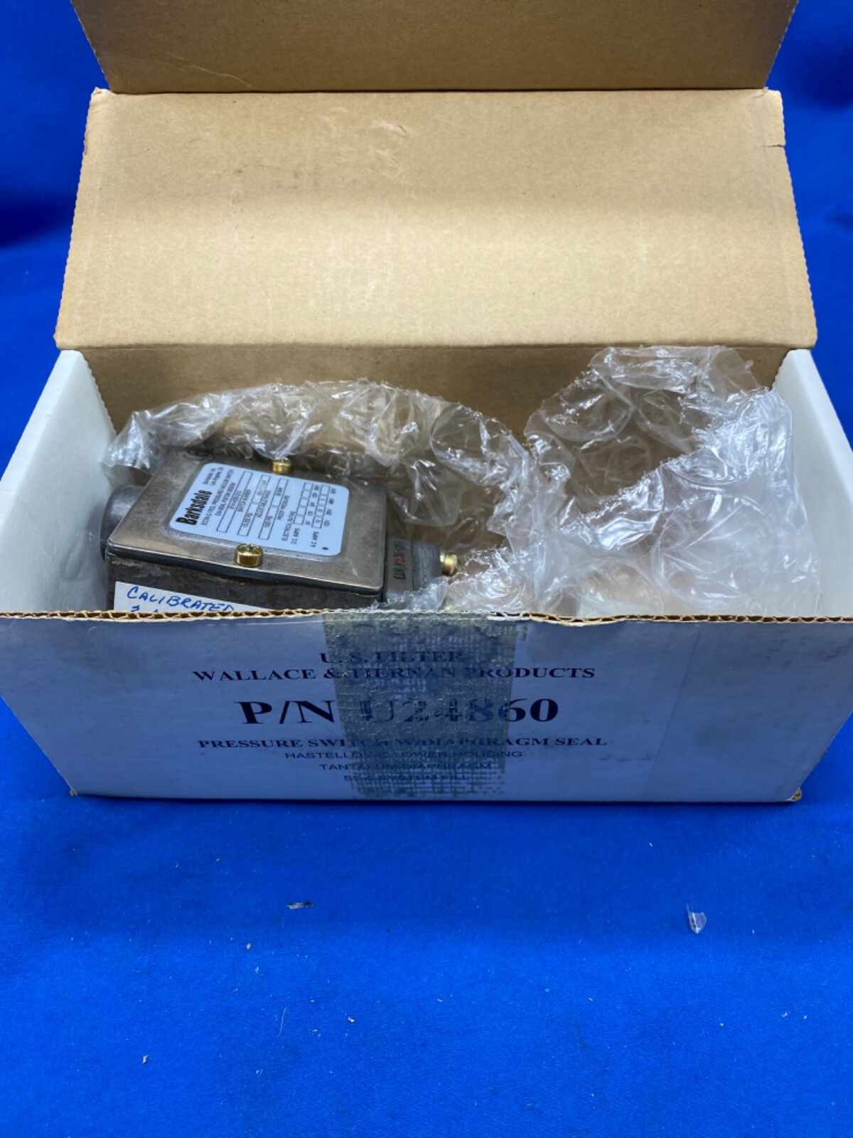 U.S. Filter Wallace & Tierman U24860, Barksdale pressure switch E1H-H250-Q13