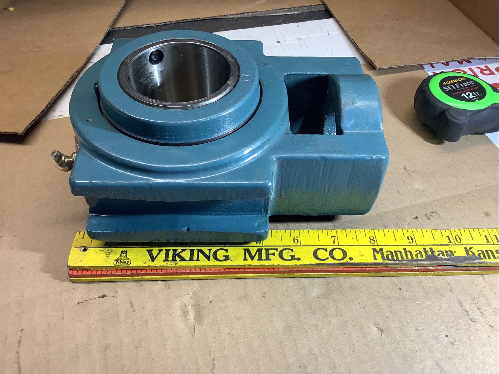 023088 Dodge WSTU-E-208R 2.5 Inch, Type E-XTR Take up Bearing