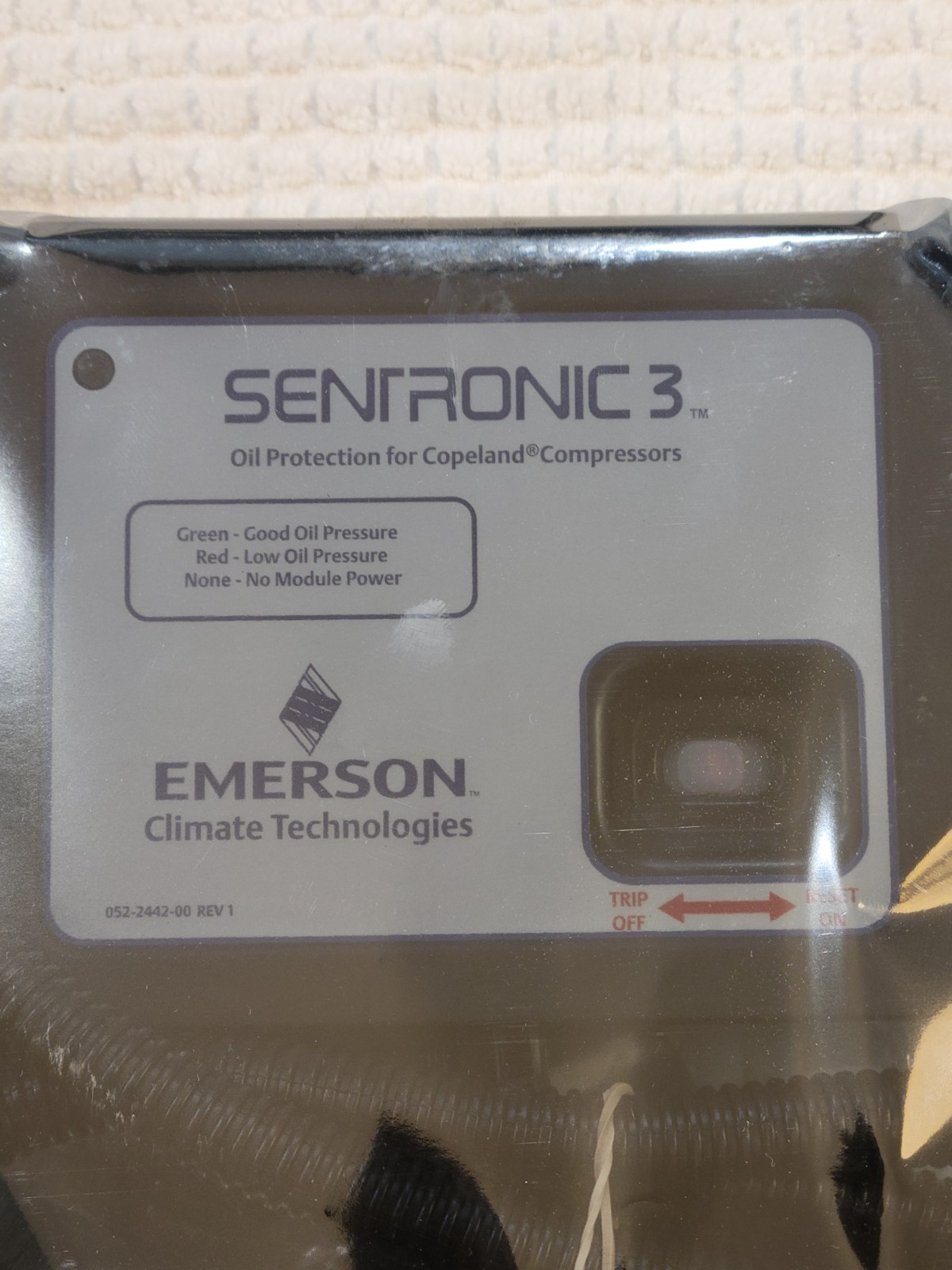 Copeland 585-1076-02 – Sentronic 3 MODULE & SENSOR KIT. New in Box Free Shipping