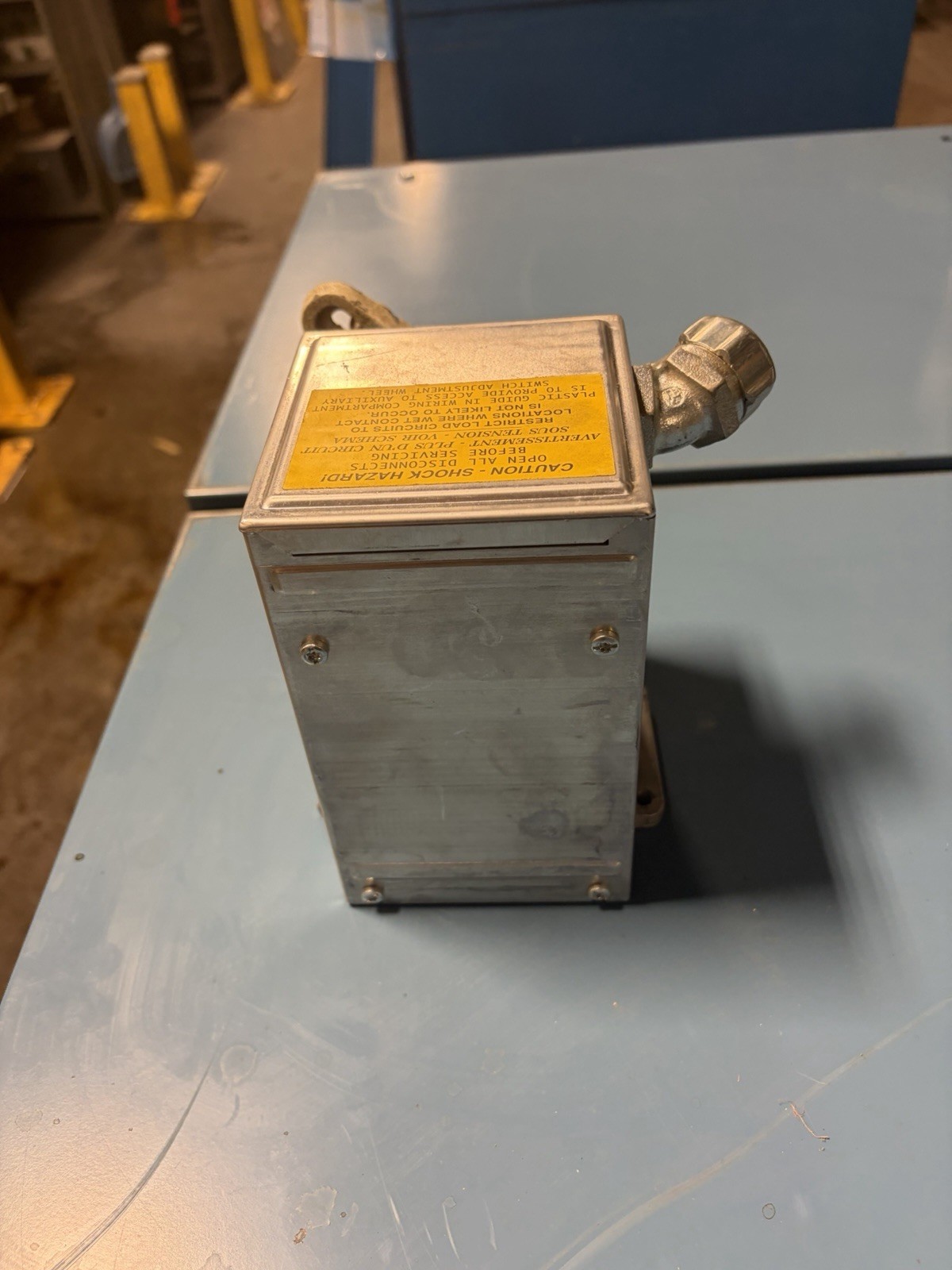 EUROTHERM EA51 ACTUATOR 120V 0.9A USED
