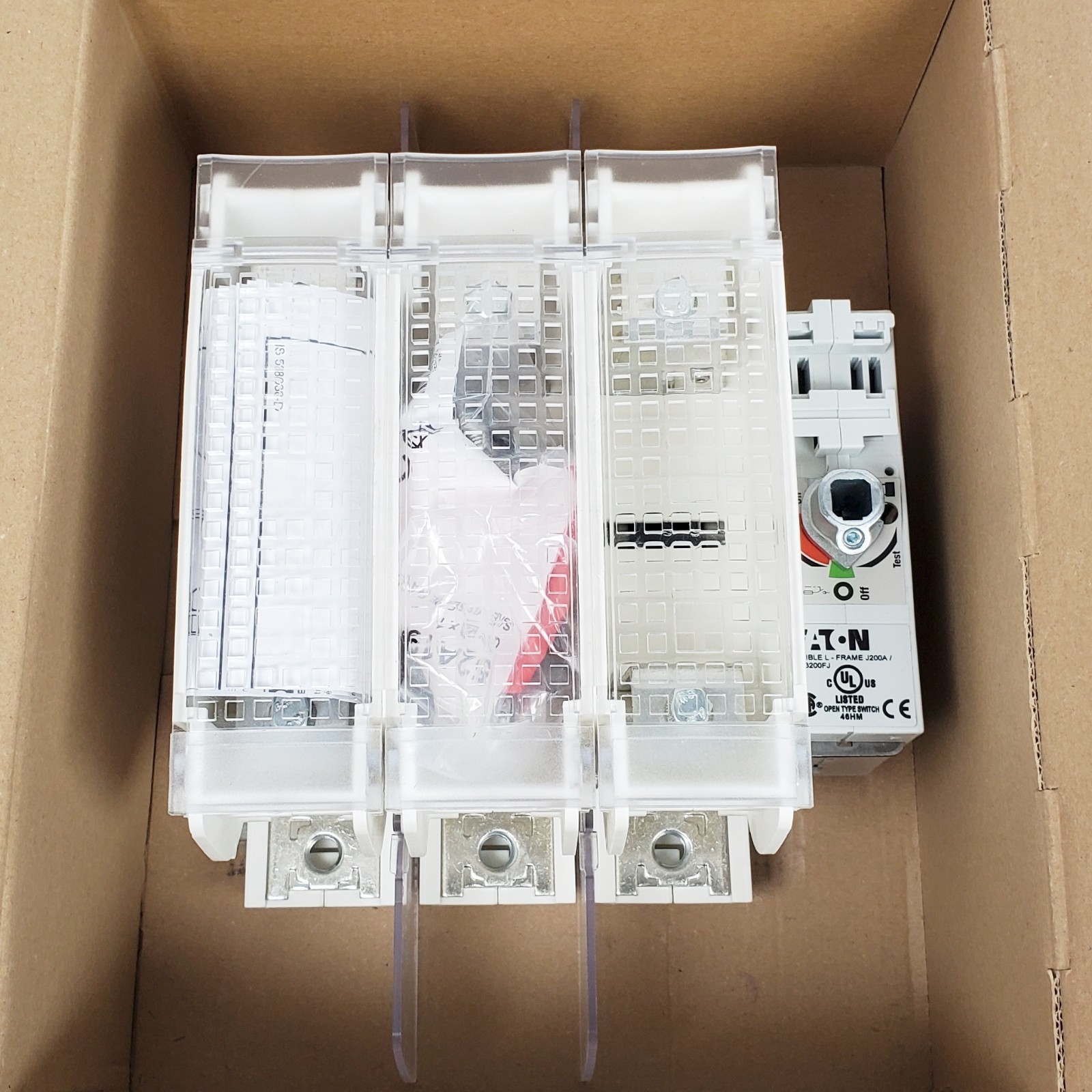 EATON R9L3200FJ Fusible Rotary Disconnect 200A, 3 Pole, 600VAC, L Frame, New!