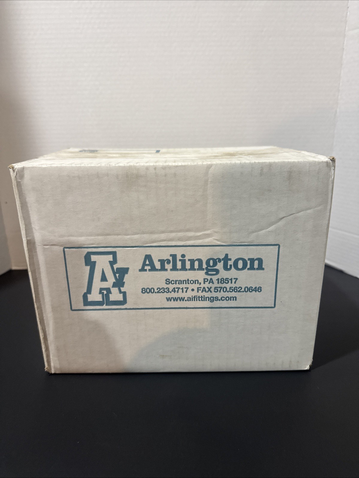 Arlington Non Metallic Pipe Hanger Snap On 1” Rigid NM2025 (Box Of 100)