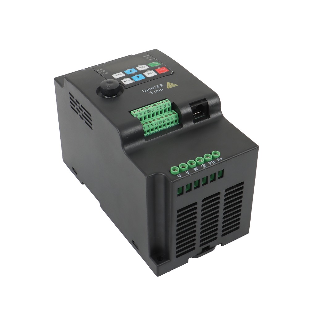 Variable Frequency Drive 3.7KW 1 To 3 Phase VFD 4HP Inverter Converter 220V New