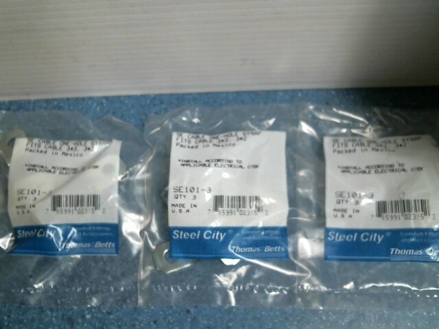 Thomas & Betts SE101-3, SE Cable One Hole Strap, Pack of 3, Lot of 3, FREE SHIP