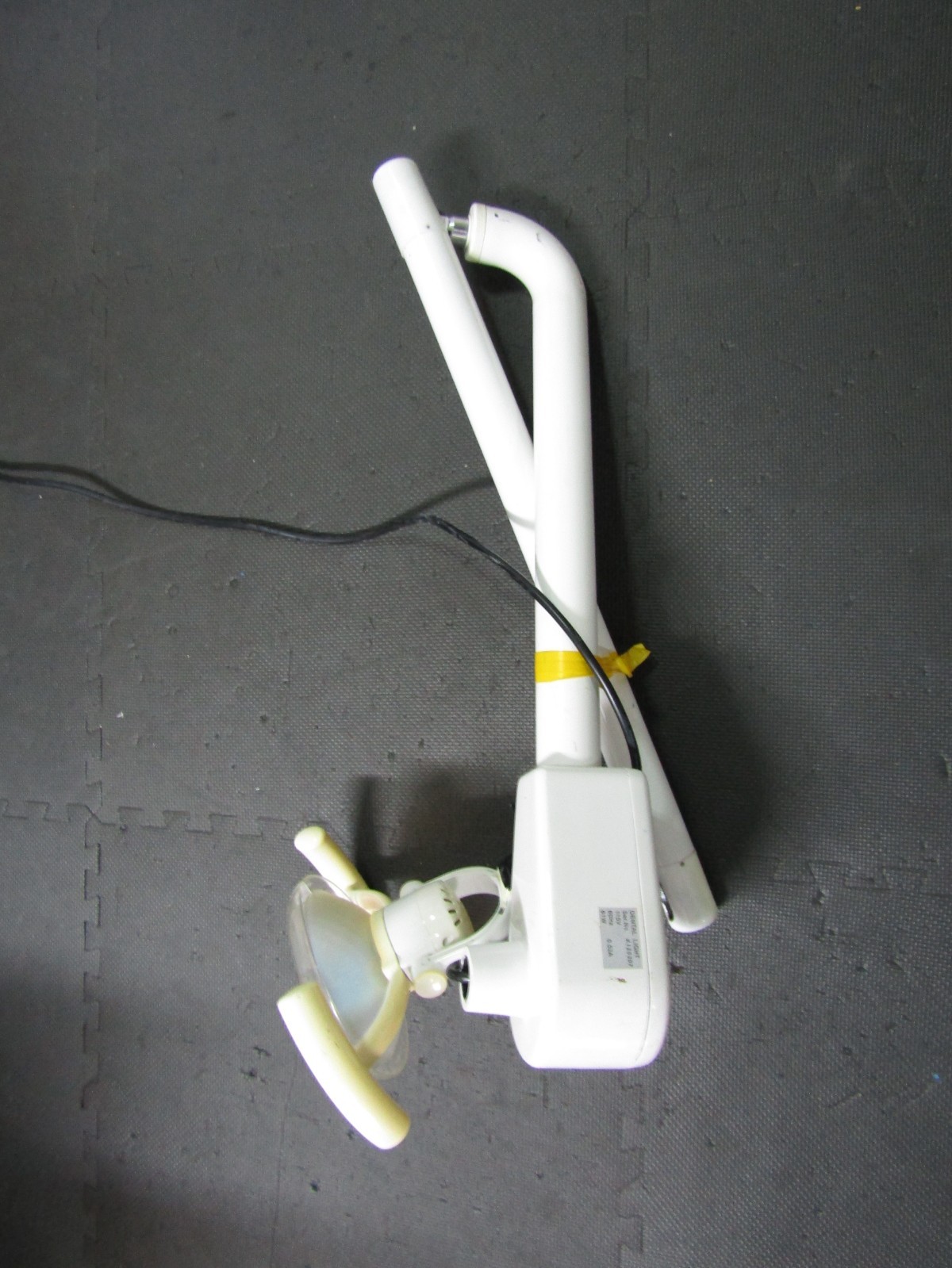 Lucent Dental Operatory Light 115V 60 Hz 61W
