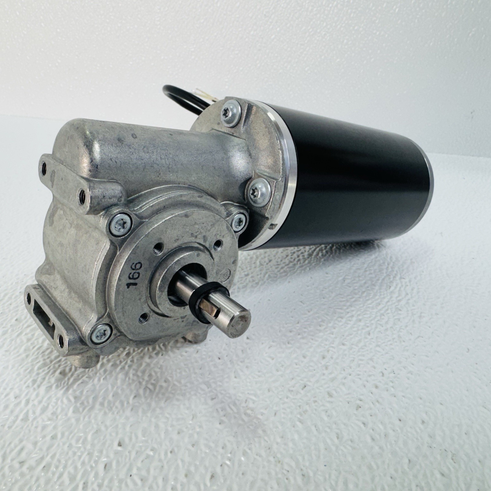 Dunkermotoren GR 63×55 SNR8844102204 Right Angle Gearmotor 3350 RPM