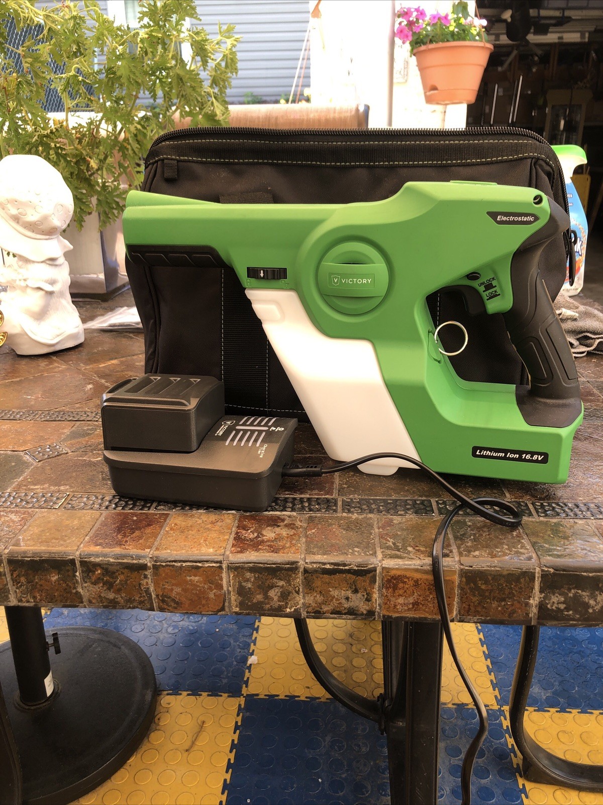 Victory Innovations VP200ESK Electrostatic Handheld Sprayer