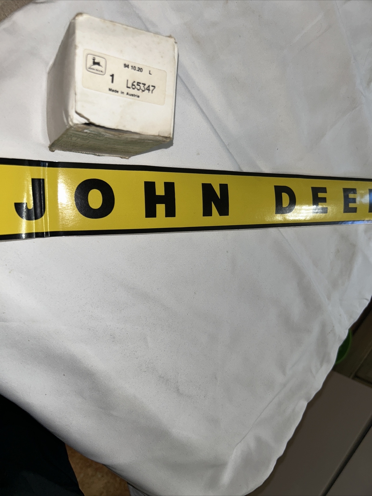 OEM John Deere L65347 L Tractor Hood Sticker 8-1994 NOS Genuine Austria BSB94