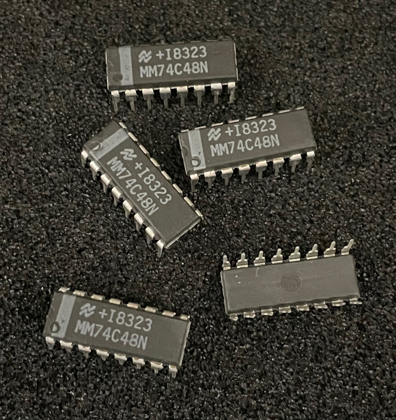 1pc National Semiconductor MM74C48N Integrated Circuit Plastic Package **NOS