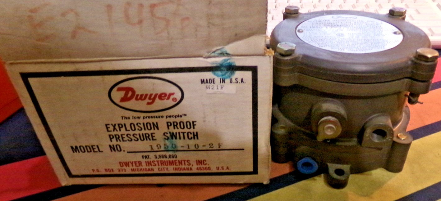 NIB DWYER 1950-10-2B EXPLOSION PROOF PRESSURE SWITCH (HH2)