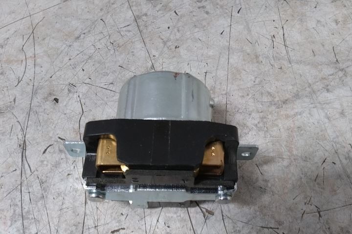 Hubbell CS8369 250VAC 50 A Current Rating Locking Receptacle (BW)