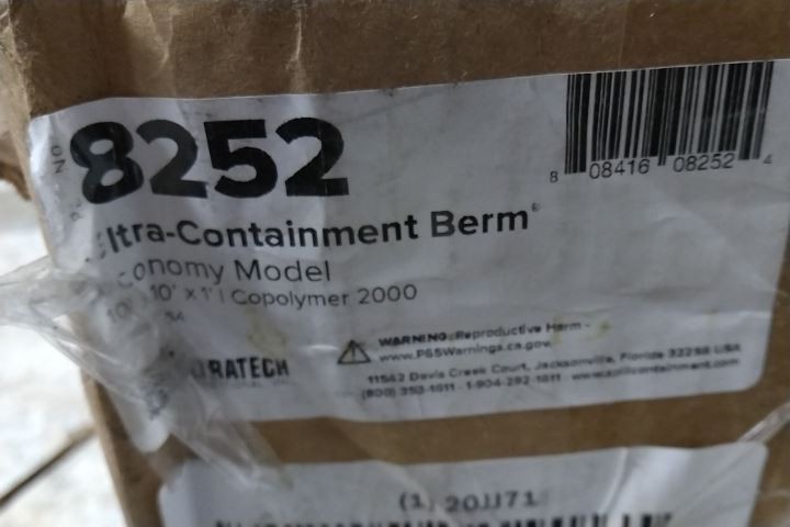 Ultratech 8252 10 x 10 Ft 748 Gal Spill Cap Black Economy Model Berm