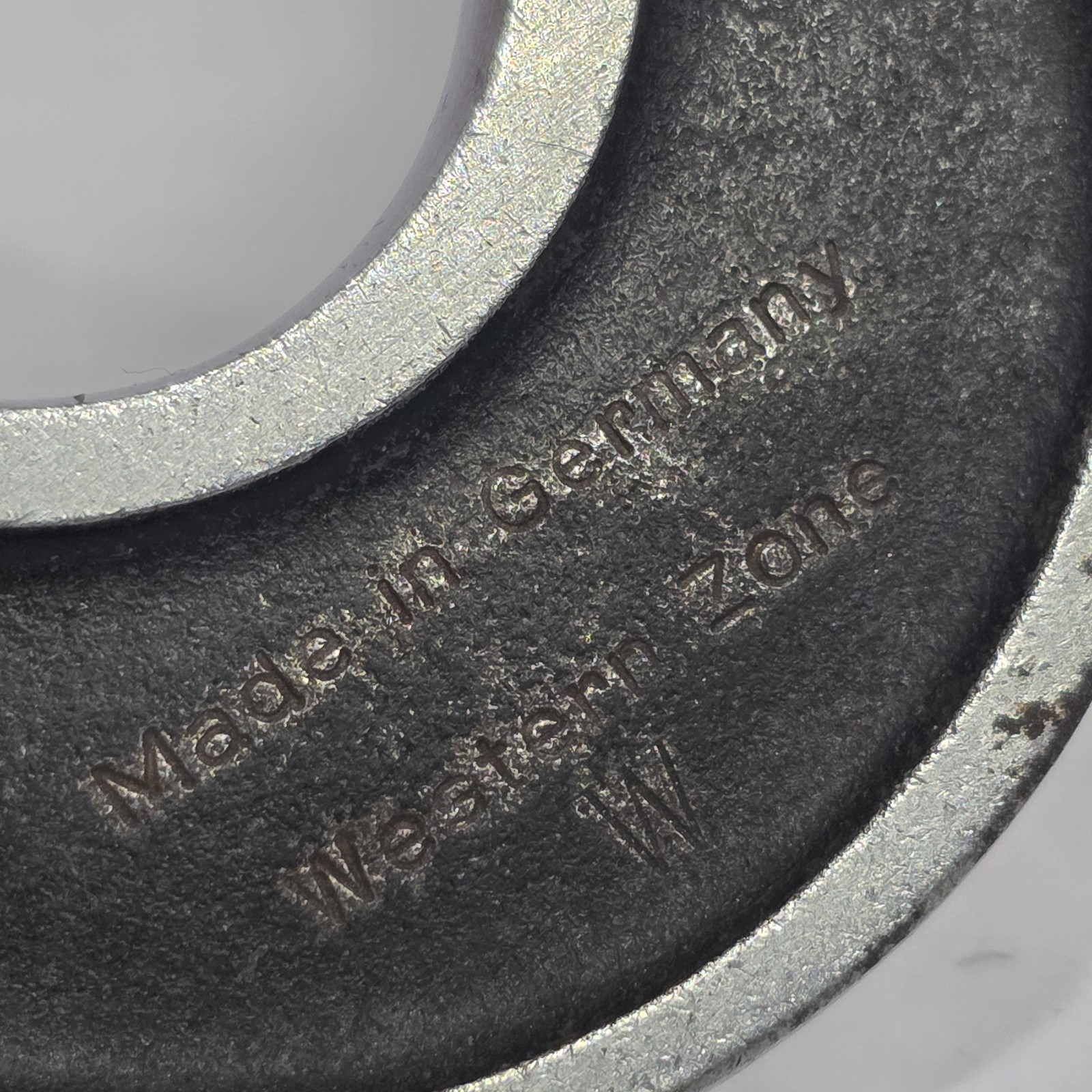 Vintage MZB Western Zone Germany 0-1″ Outside Micrometer Machinist Tooling