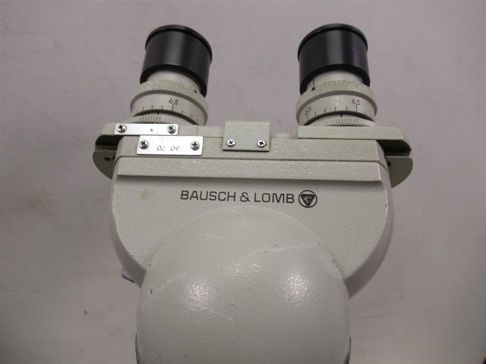 Bausch & Lomb KHS Binocular Microscope with 4 Objective Lenses 2 Eyepieces
