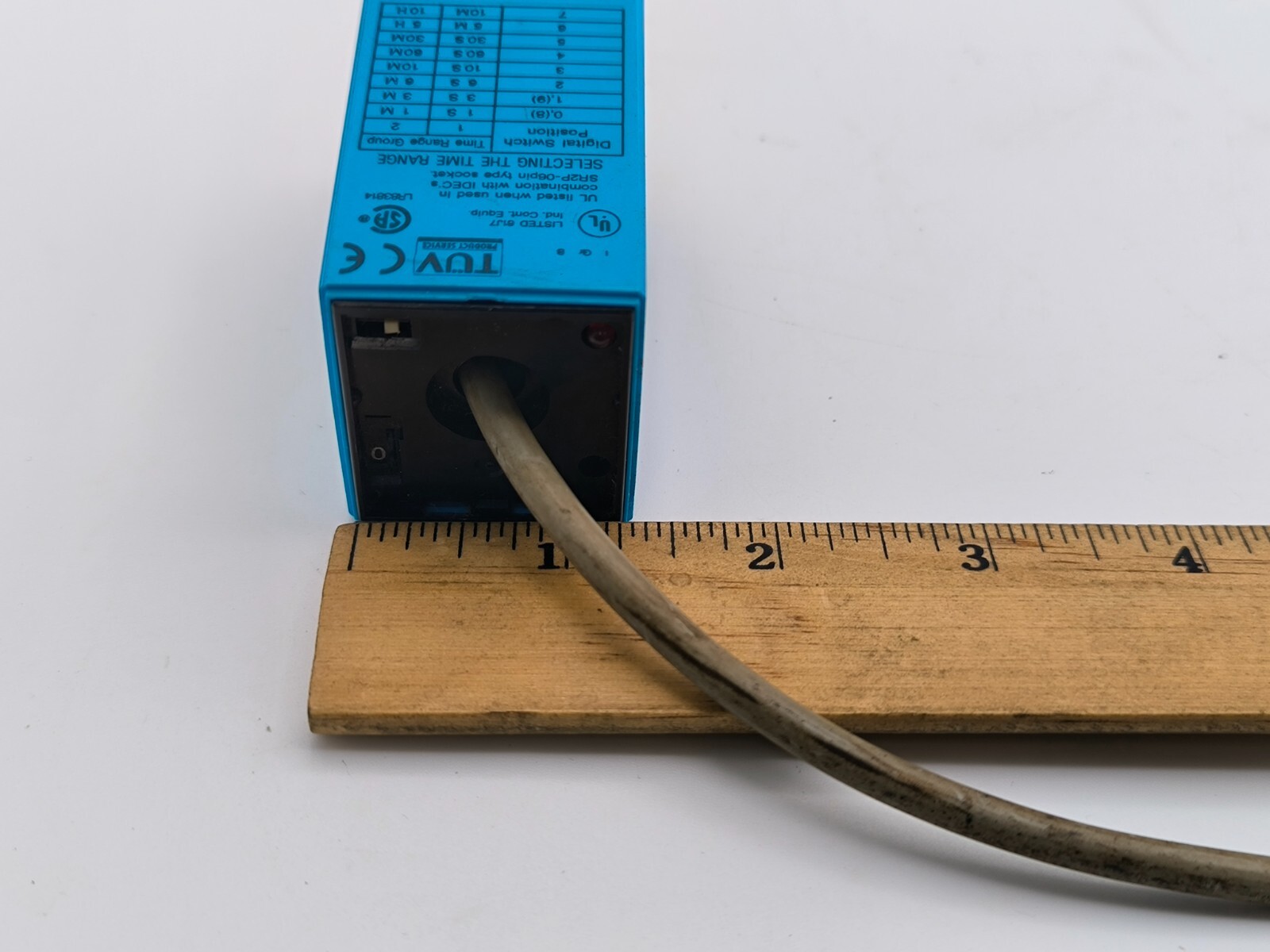 IDEC RTE-P11 Electronic Timer Plug-in Mount DPDT 10A 120VAC Coil 24V AC/DC 8 Pin