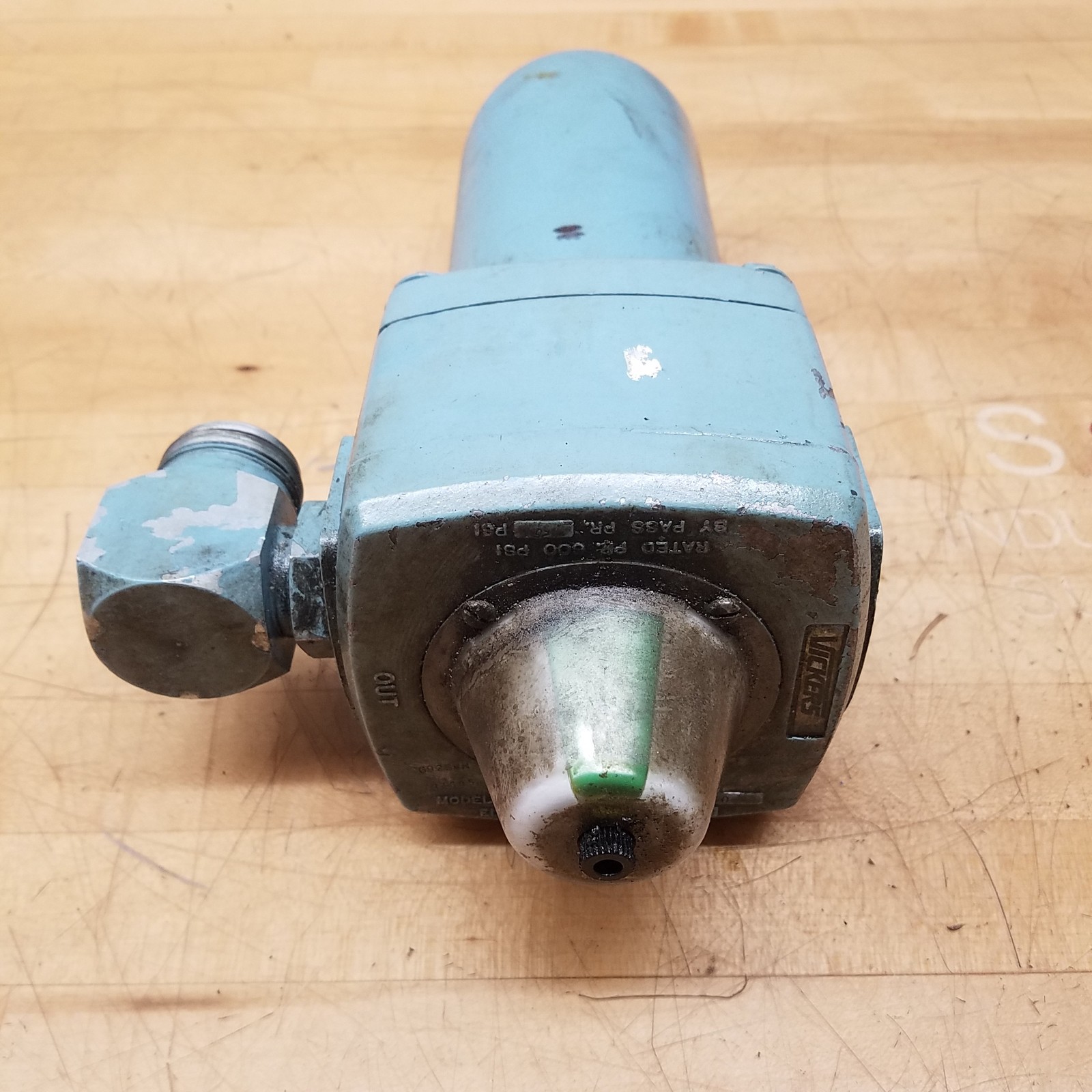 Vickers OFR 30 S 30 Pneumatic Filter, Oil Filter Return Line, 115 L/Min, 25 Psi