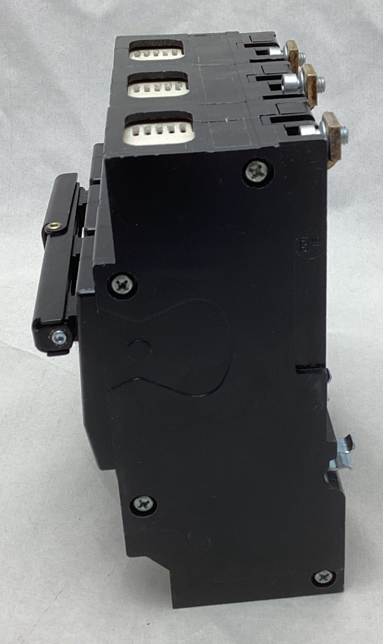 Square D QOB3150VH 150A 3P 240V Circuit Breaker Factory New 50/60Hz