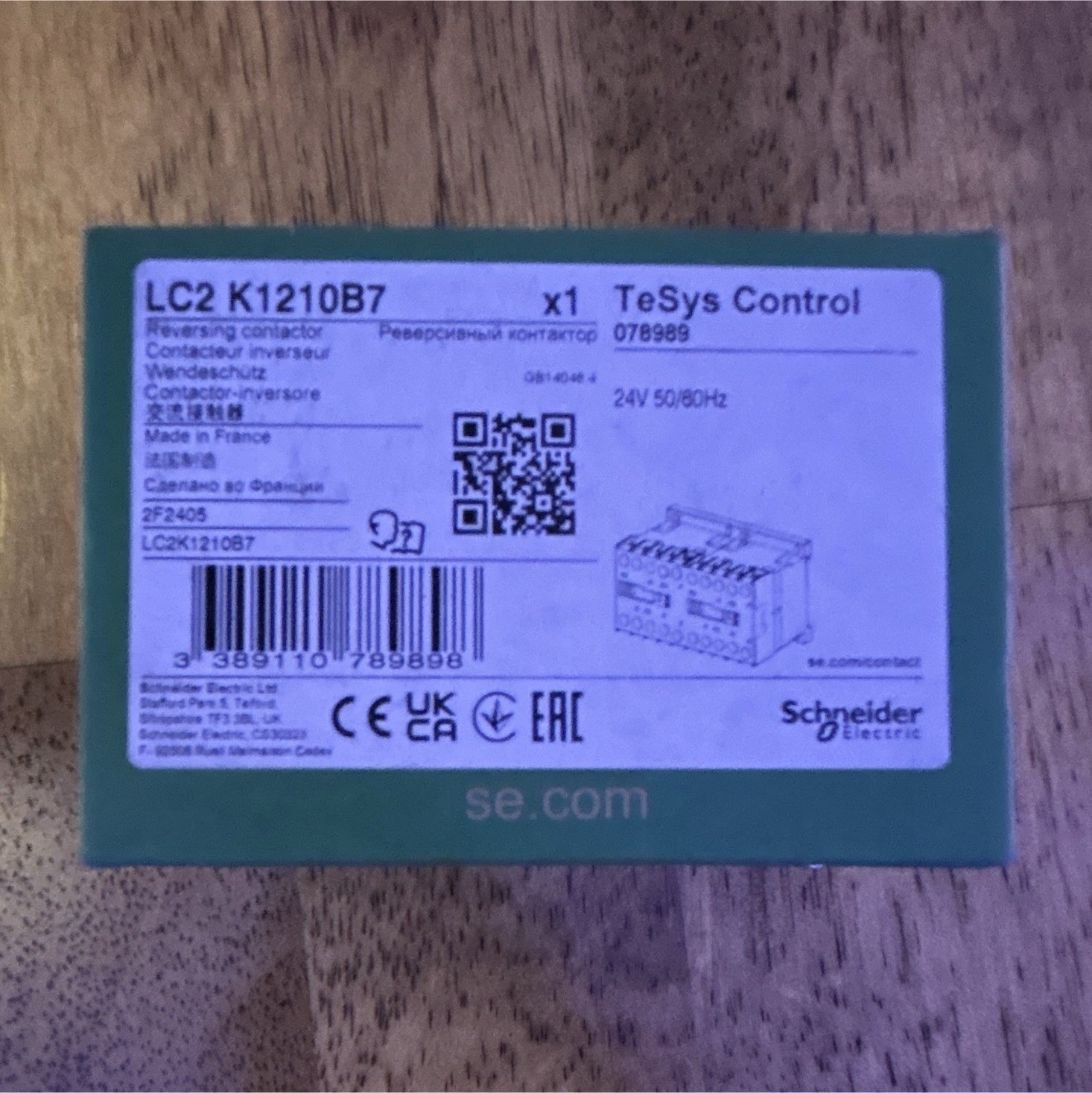 Schneider Electric TeSys K Reversing Contactor LC2K1210B7 24V AC 12A 3P AC-3