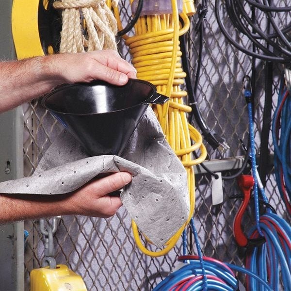 Spilltech Gp-S Sorbent Pad, 35 Gal, 15 In X 18 In, Universal, Gray,