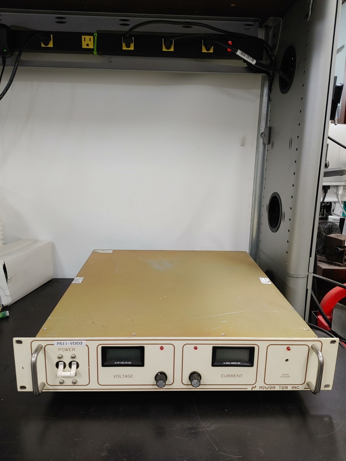 POWER TEN 3400D-10200 0-10 Volts DC 0-200 Amps DC Power Supply