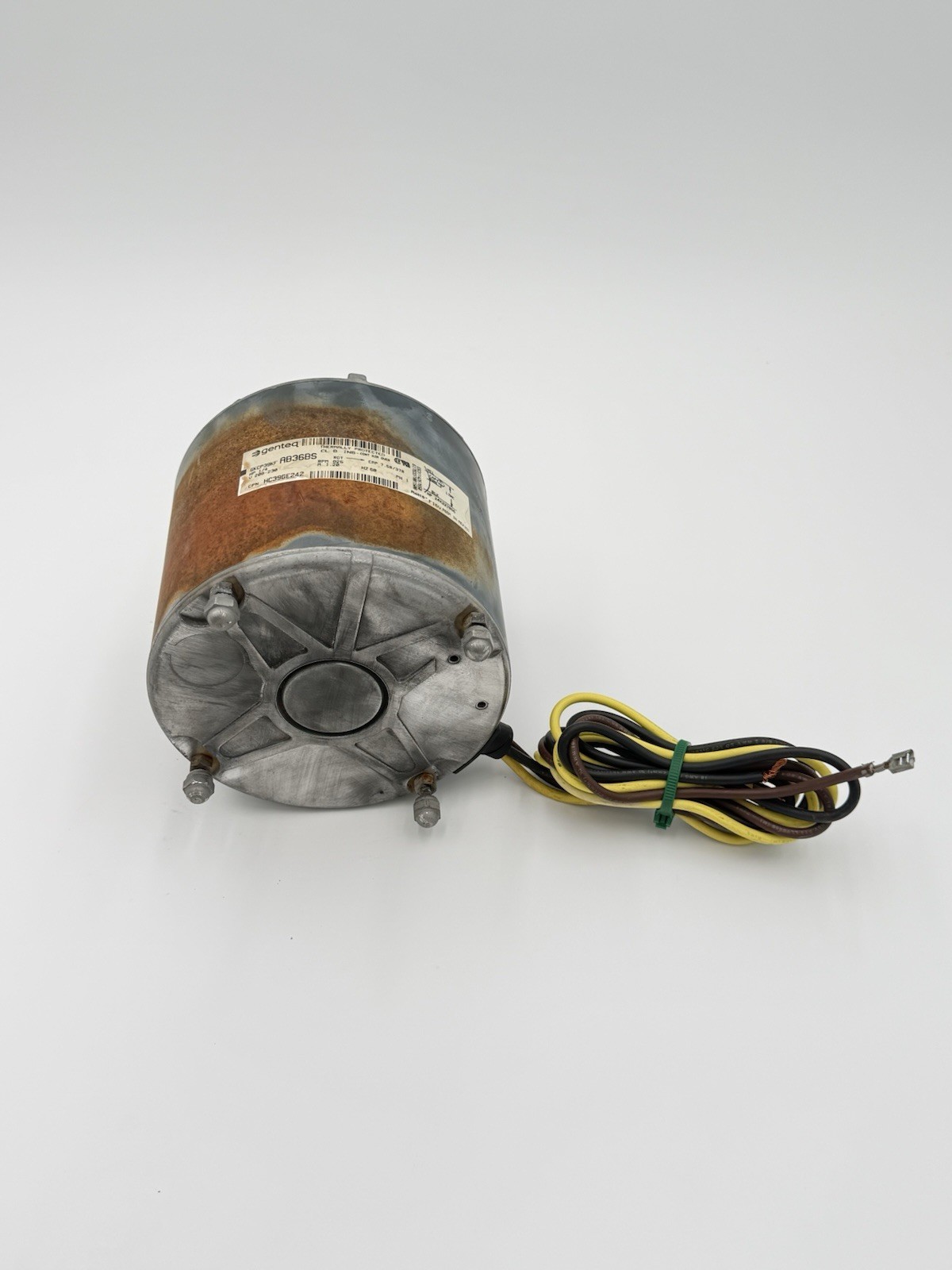 GE 5KCP39KFAB36BS Condenser Motor HC39GE242 1/4HP 208/230V 825R PM used #B1-162