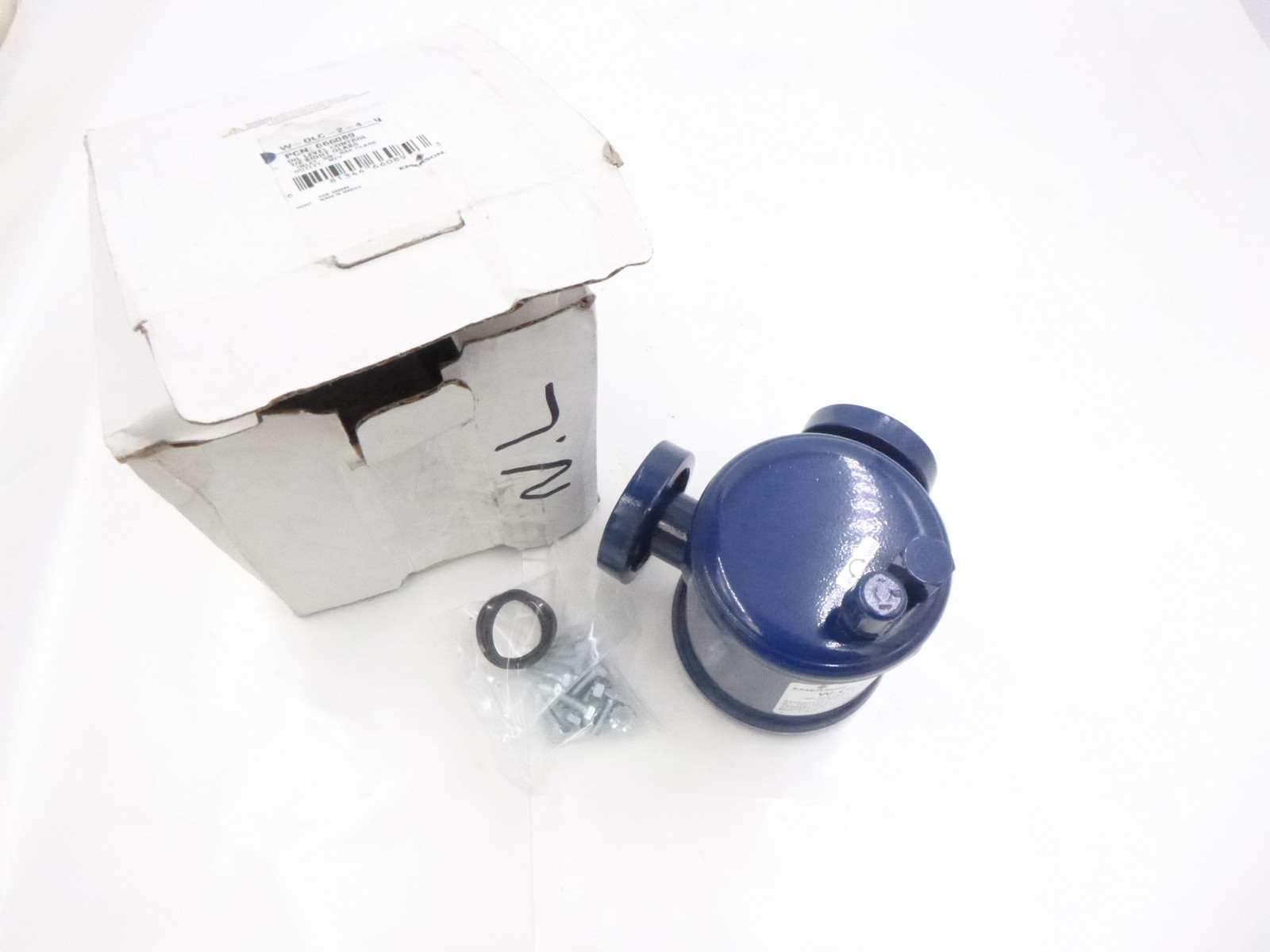 Emerson Alco Oil Level Regulator Valve 3/8″ Flare W-OLF-2-4 N