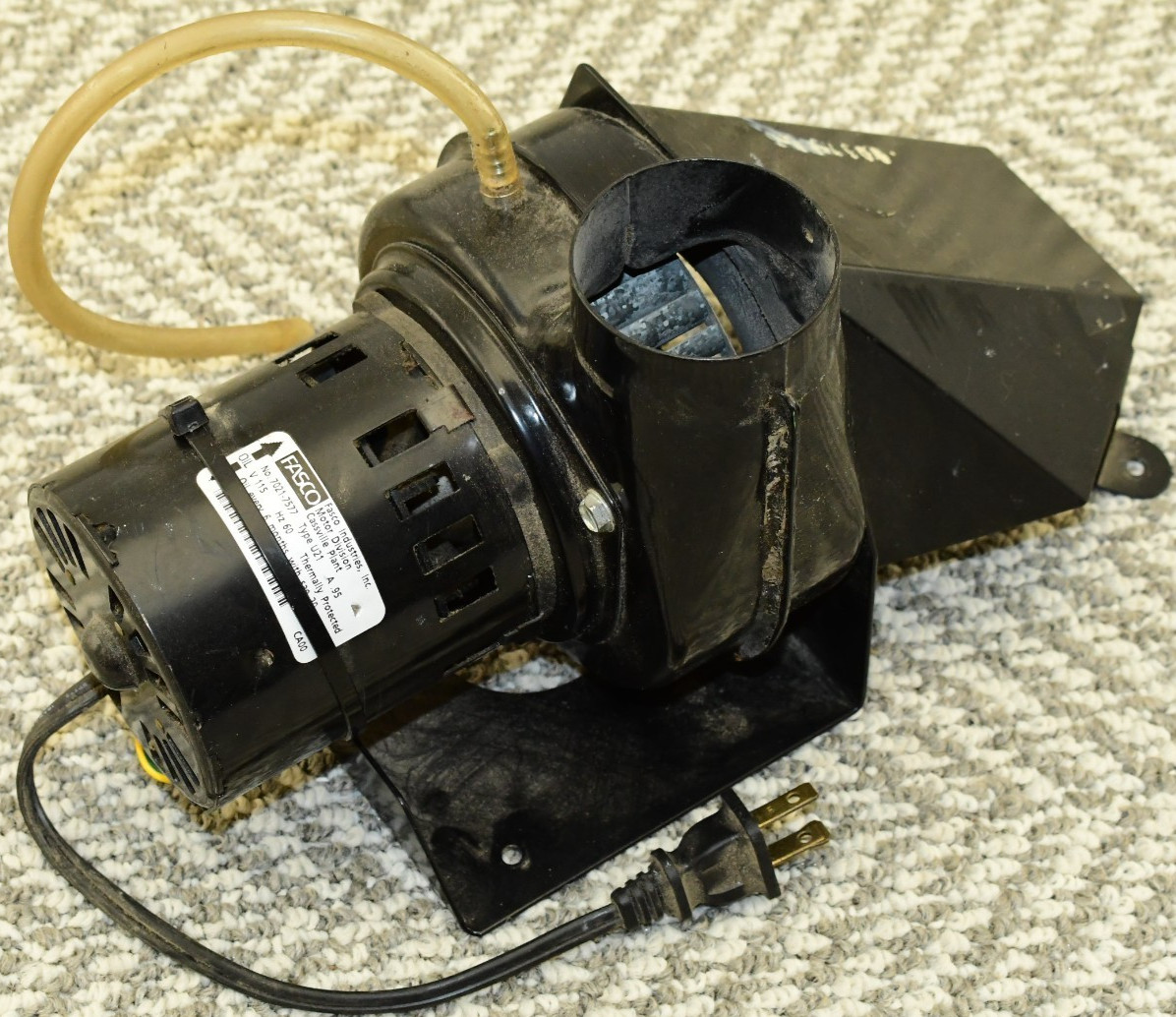 Fasco 7021-7577 Type U21 Draft Inducer Blower Motor 115V Rheem A139 Water Heater