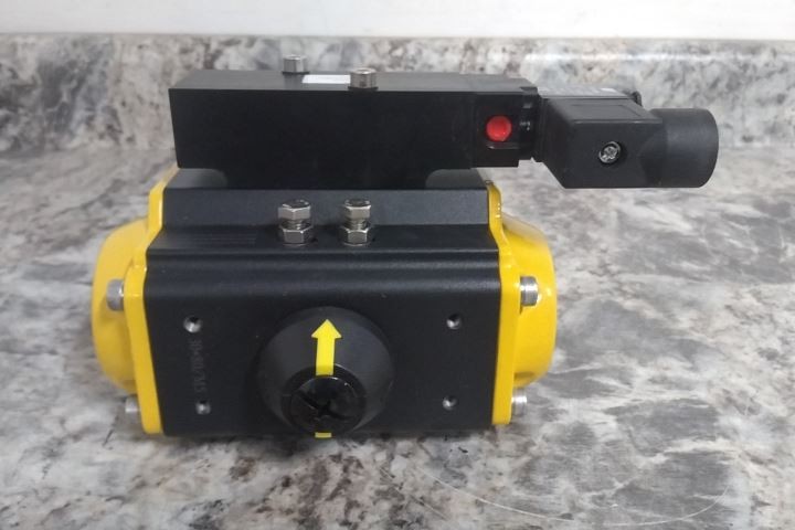 Sharpe 4353015800 1-1/4 In Pipe Size Pneumatic Actuated Ball Valve