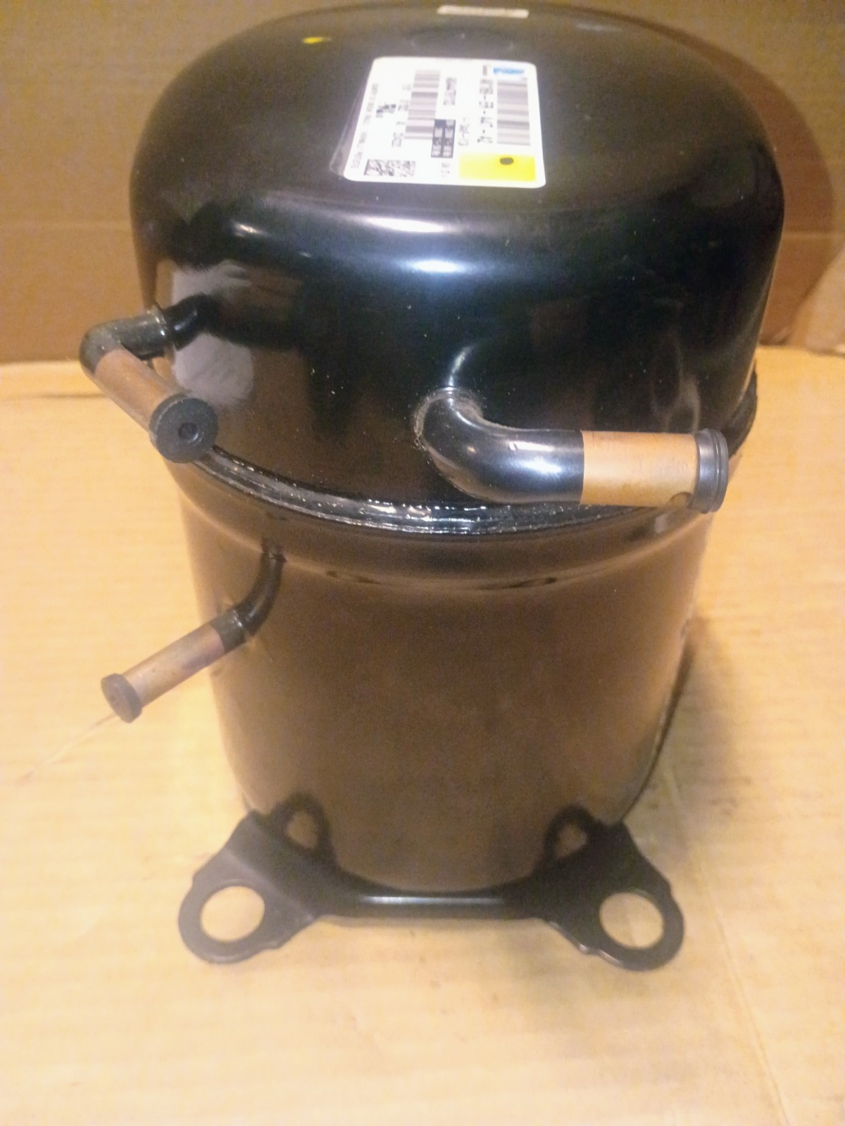 NEW Tecumseh AKA4476YXD 3/4 HP 208-230V 1PH R134a Compressor HBP/AC
