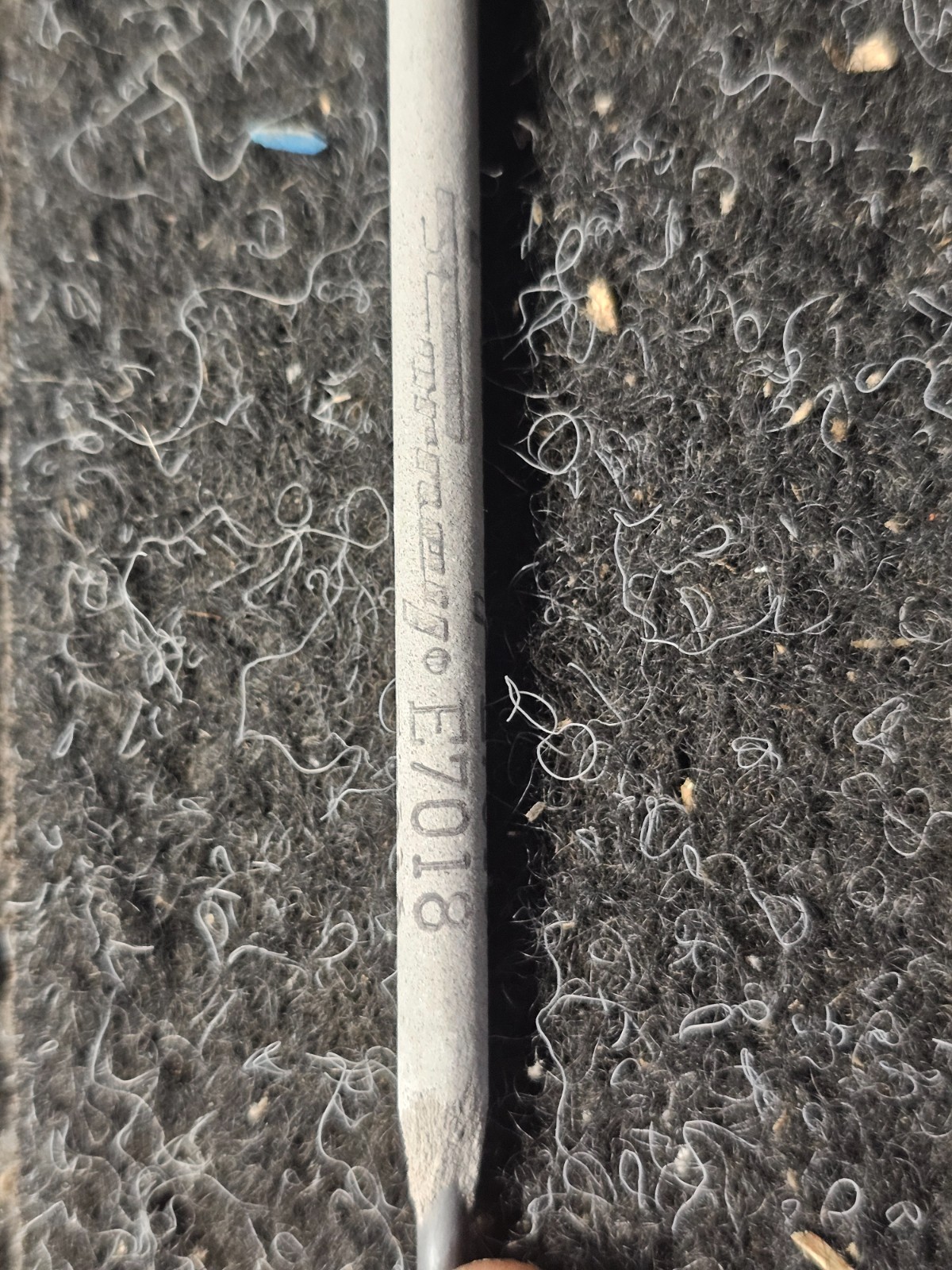 Forney 30810 Low Hydrogen Premium Electrodes 1/8″ 10 lbs E7018