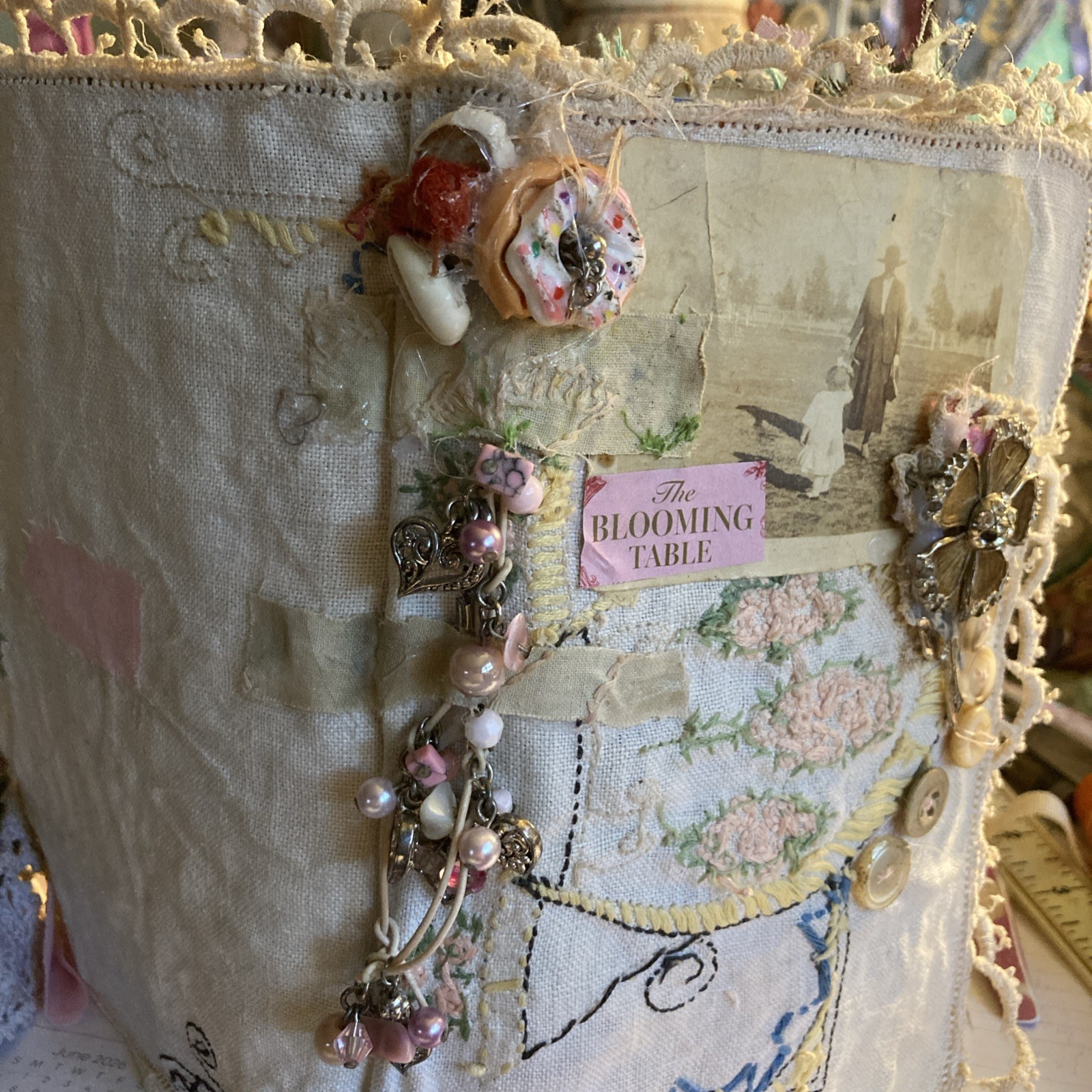 Junk Journal, Grungy, Blooming Table, Coffee Stain
