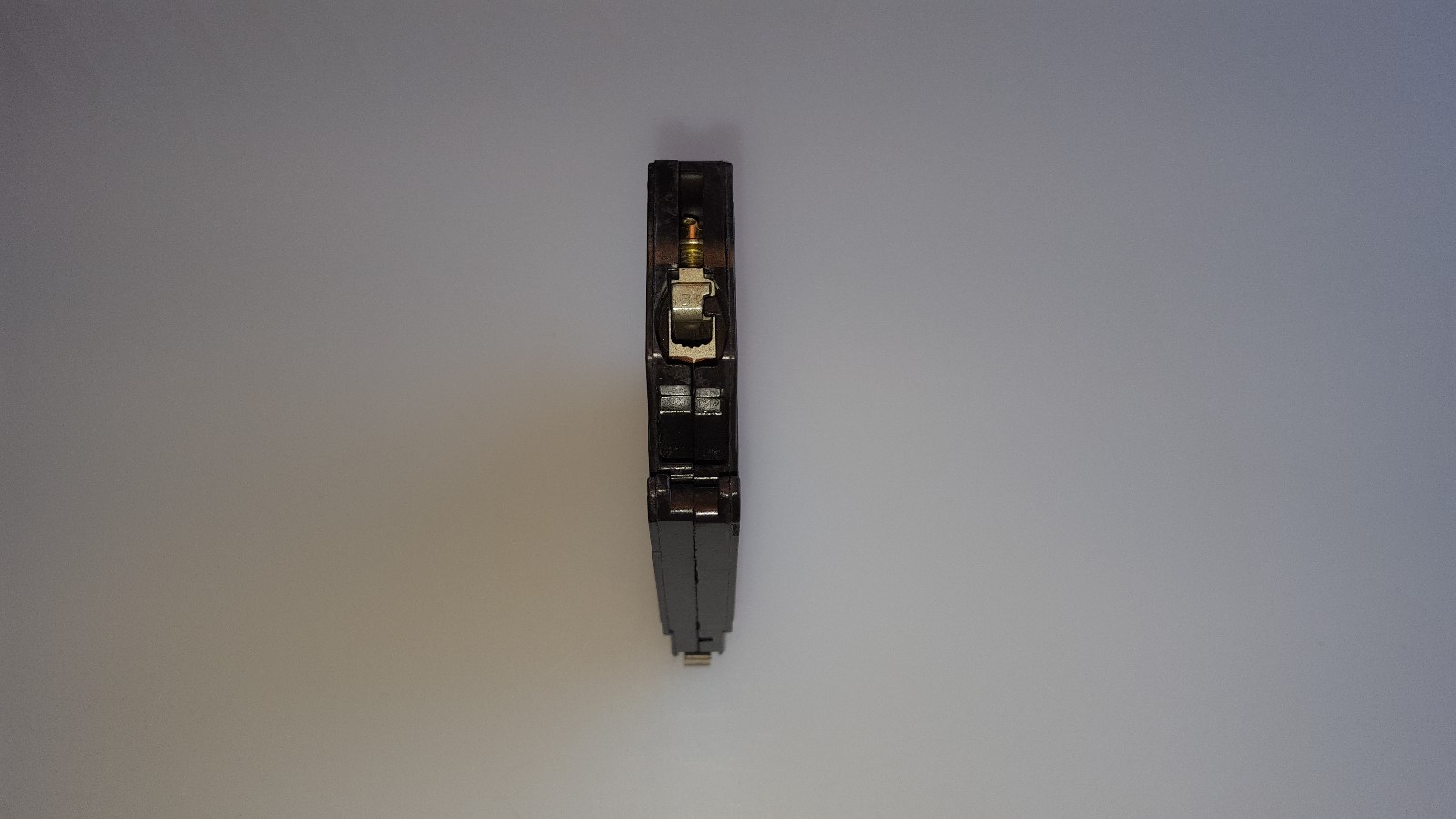 GE THQP115 15A 120V 1 POLE TYPE TQP CIRCUIT BREAKER