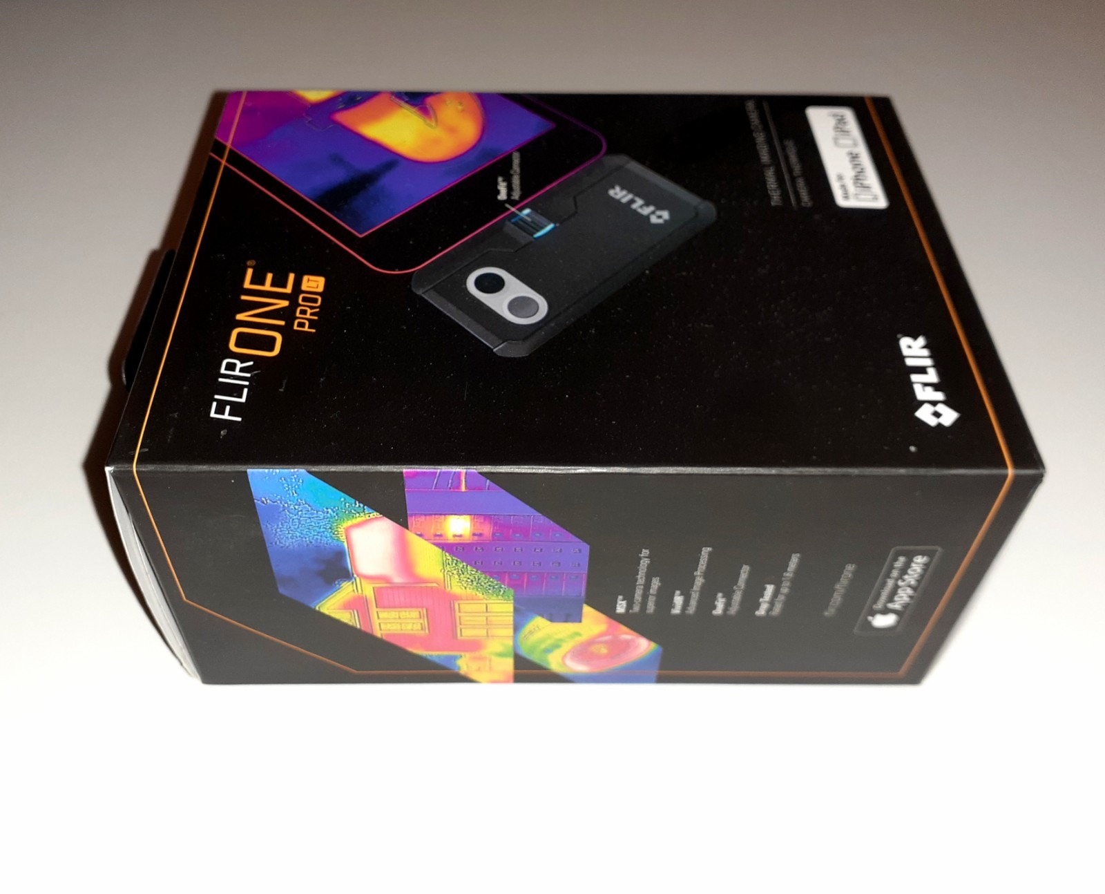 FLIR ONE Pro Thermal Imaging Camera for iOS iPhone iPad Lightning Professional