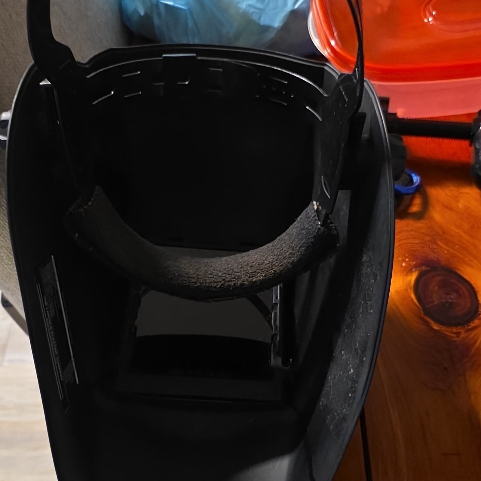 Lincoln Electric Welding Helmet – Black Helmet Color
