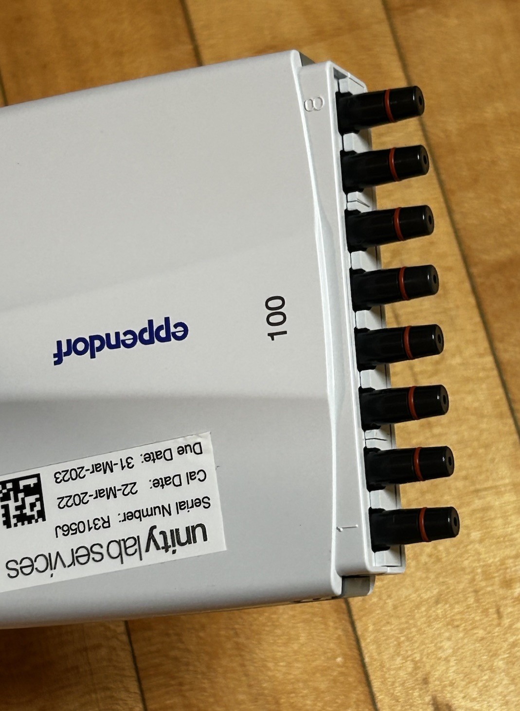 Eppendorf 8-Channel Pipette 10–100 µL – Multichannel – Tested Excellent
