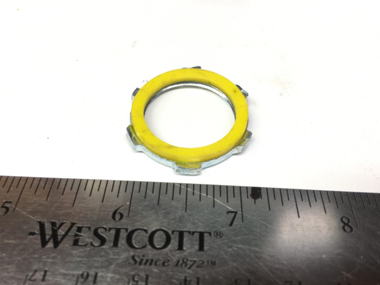 Thomas & Betts LN142 3/4″ Rigid Sealing Locknut, Steel NEW LOT OF 10