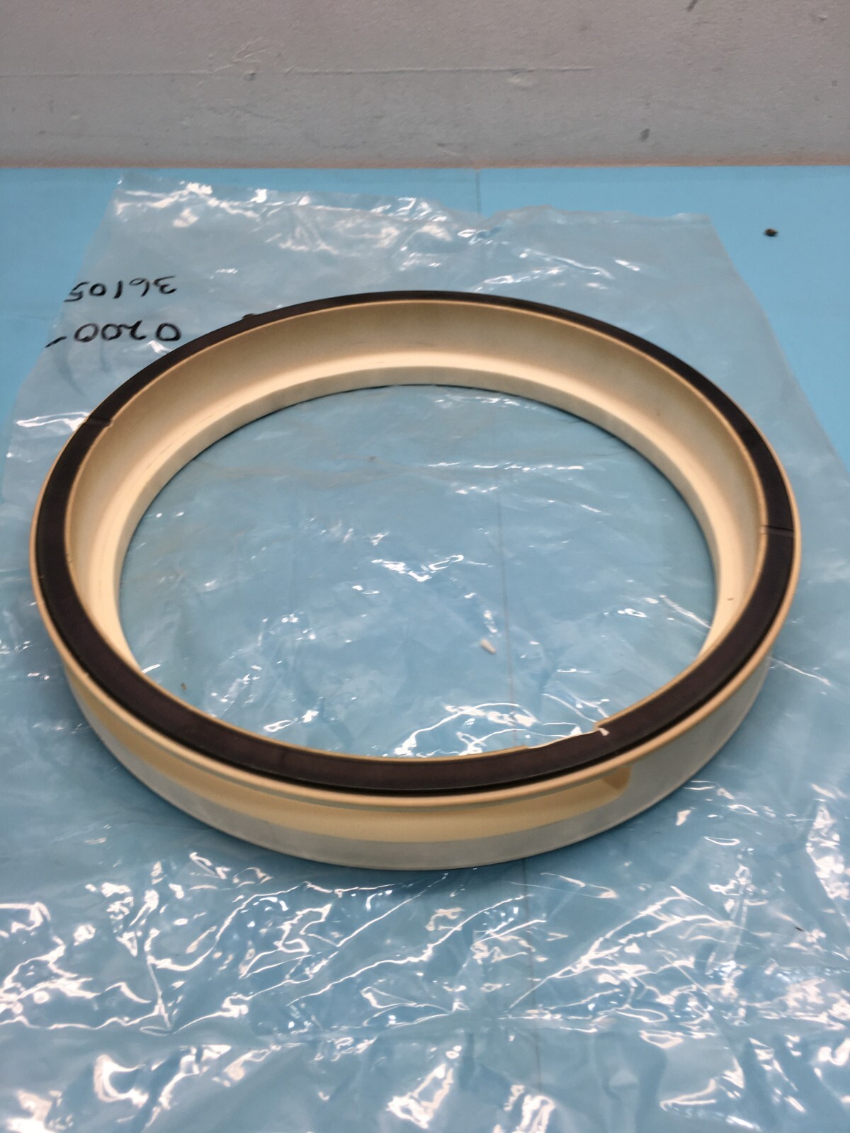 AMAT 0200-36105 Ceramic Chamber Insert, 200mm, TXZ, CIP, 115825