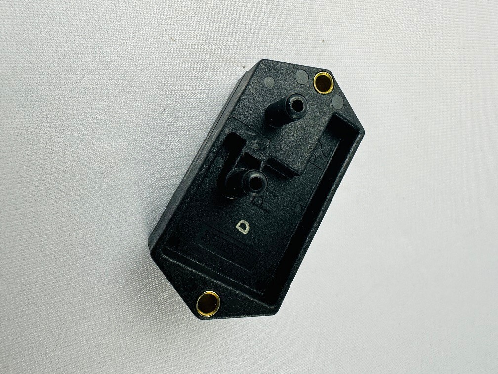 SenSym 142SC15D Signal Conditioned Pressure Sensor