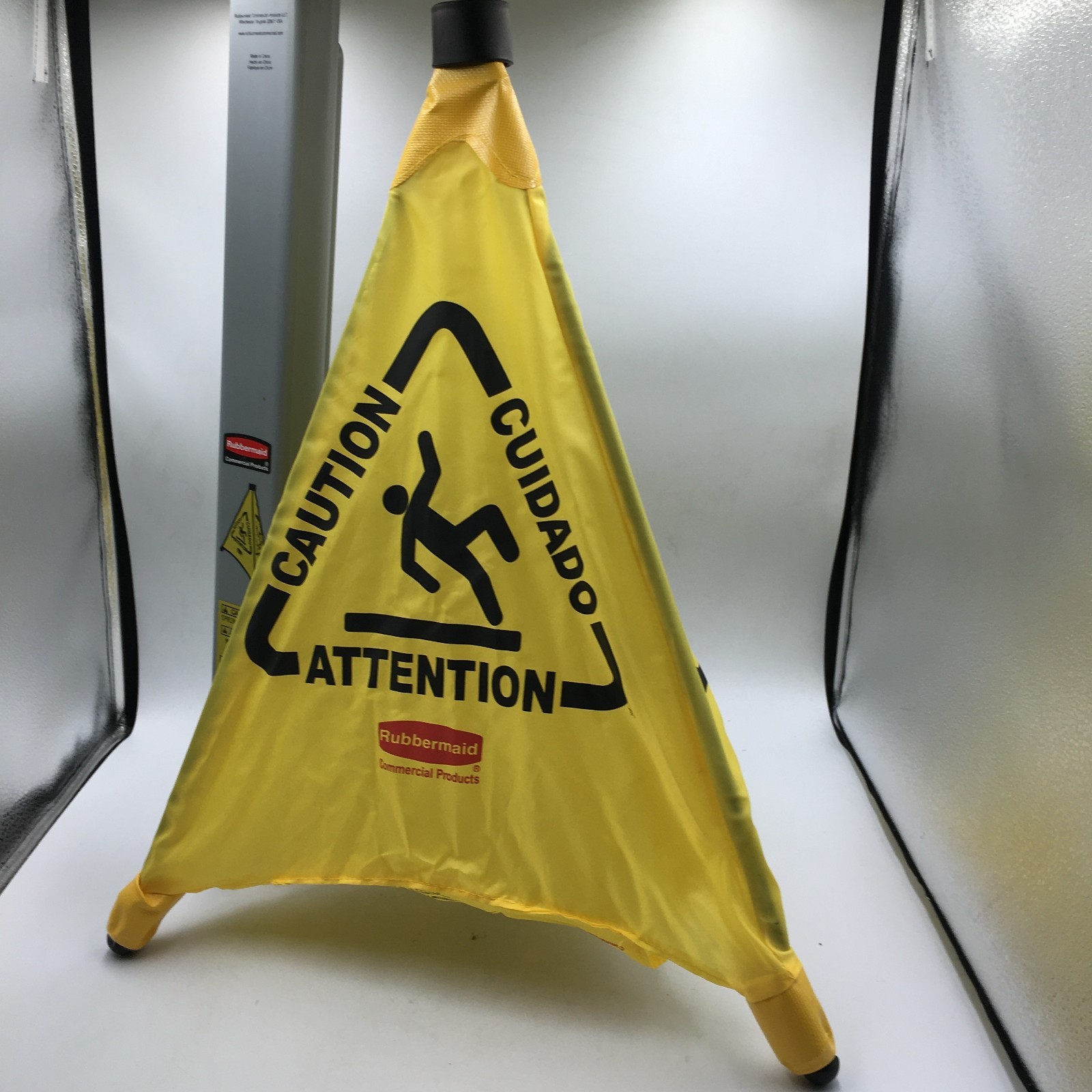 Rubbermaid 9S01 FG9S0100YEL 30″ Pop-Up Safety Cone Wet Floor Symbol Caution!