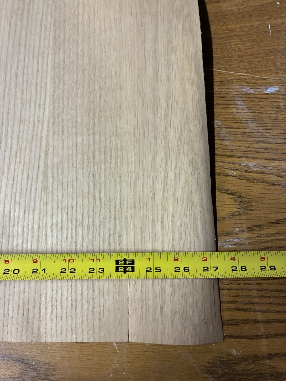 Red Oak Wood Veneer Remnant, Paper backed Sheet 16 In x 27 In 0.5 Mm (1/64)Thick