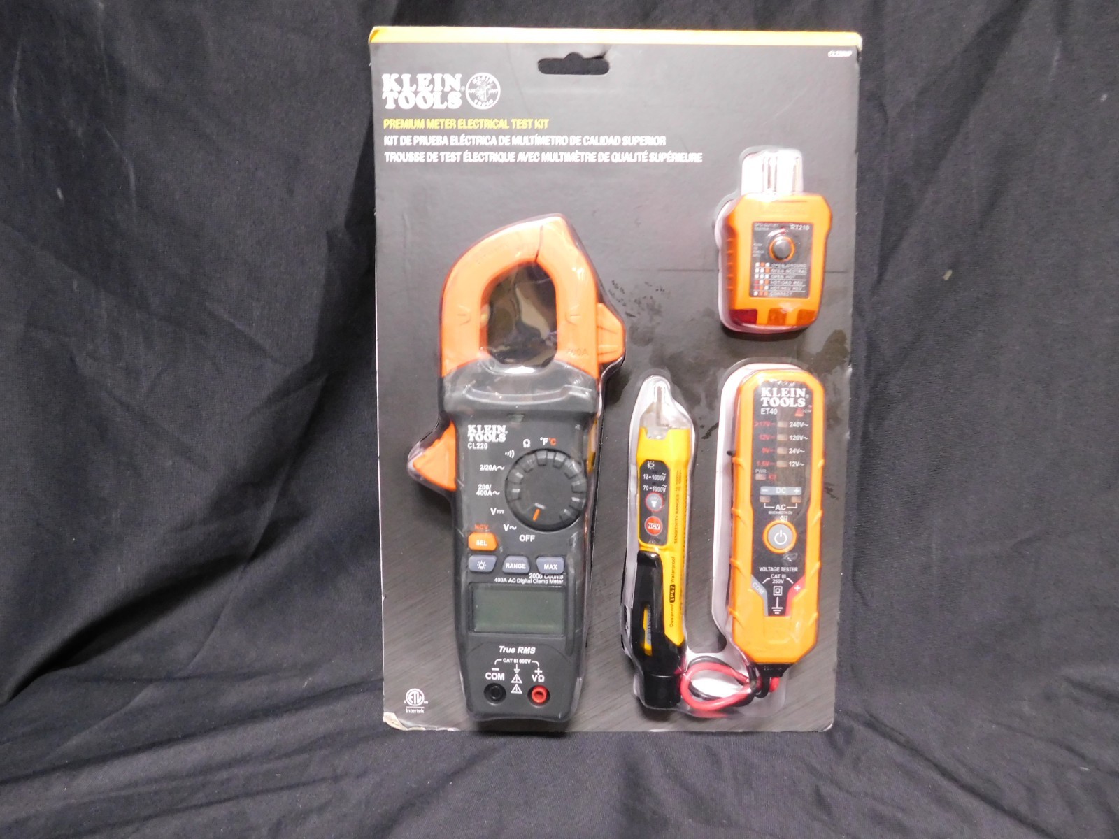 Klein Tools Electrical Test Kit with Digital Clamp Meter, Non-Contact Vo CL220VP