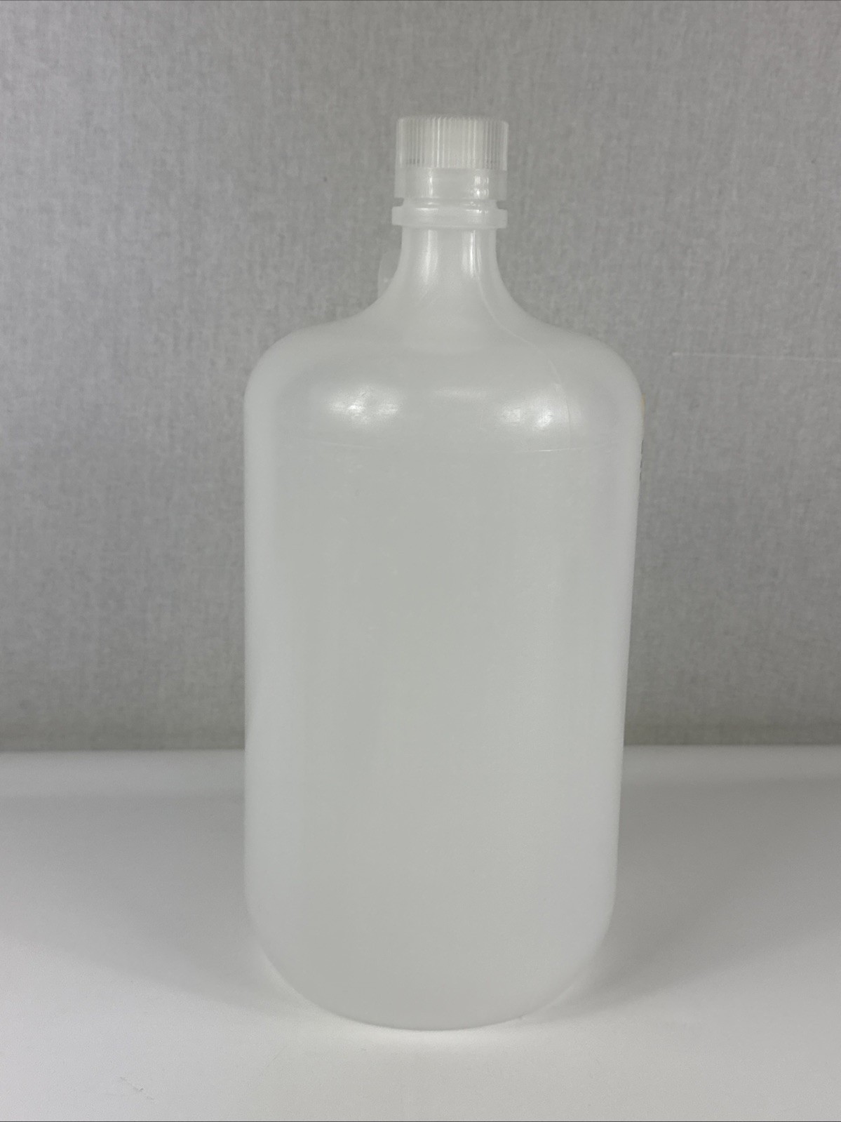 New Chemglass 4000mL waste container, model CG-1759-10