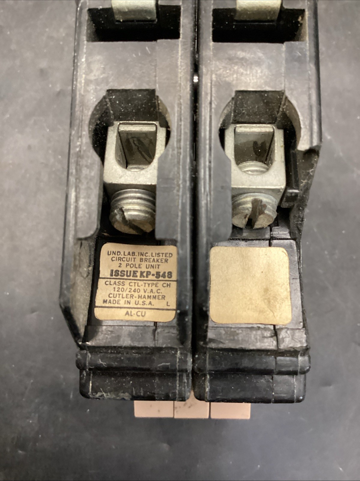 Eaton CH230 Plug-On Circuit Breaker 30A 2P 120/240V Chipped Used Metal Feet