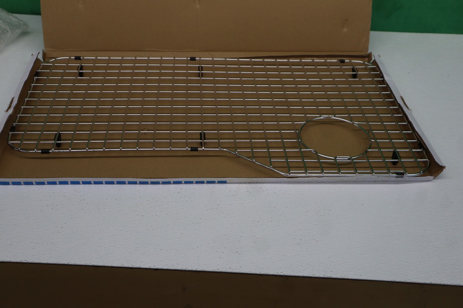 Dawn Kitchen & Bath G037 28.38 in. x 16 in. Bottom Grid For Dsu3118