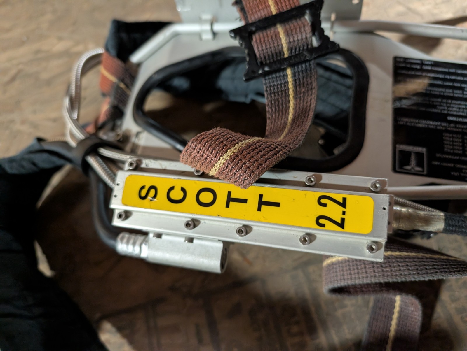 Scott 2.2 SCBA Harness PAK EZ Flo Regulator AIR SUPPLY