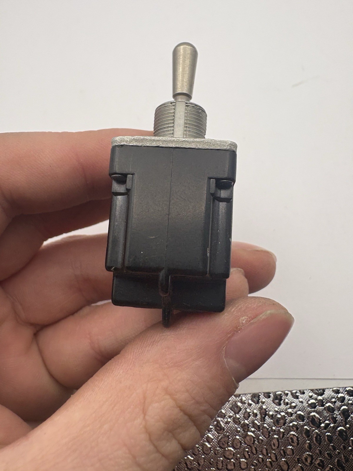 2TL1-1 MS24524-21 TOGGLE SWITCH ON OFF ON DPDT 15A 125V HONEYWELL