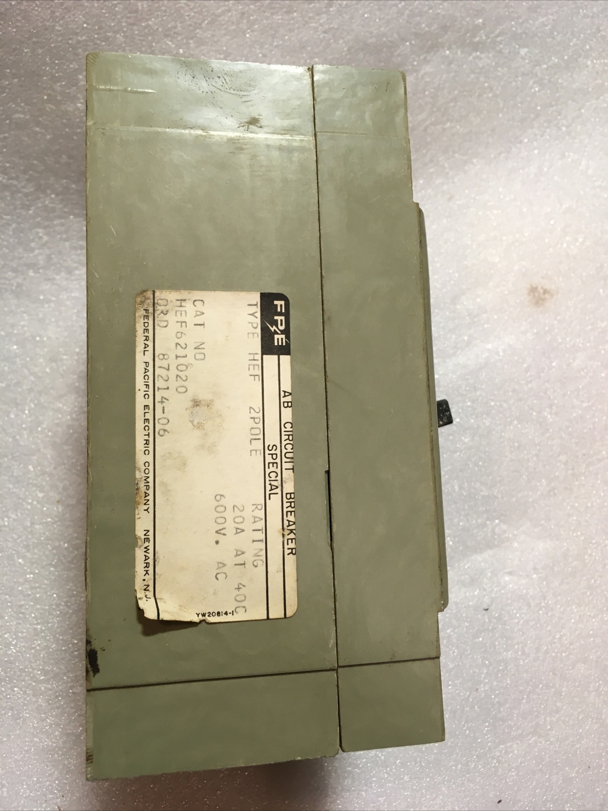FEDERAL PACIFIC Electric HEF621020 20A 600V BREAKER WARRANTY TWO POLE 3P FRAME