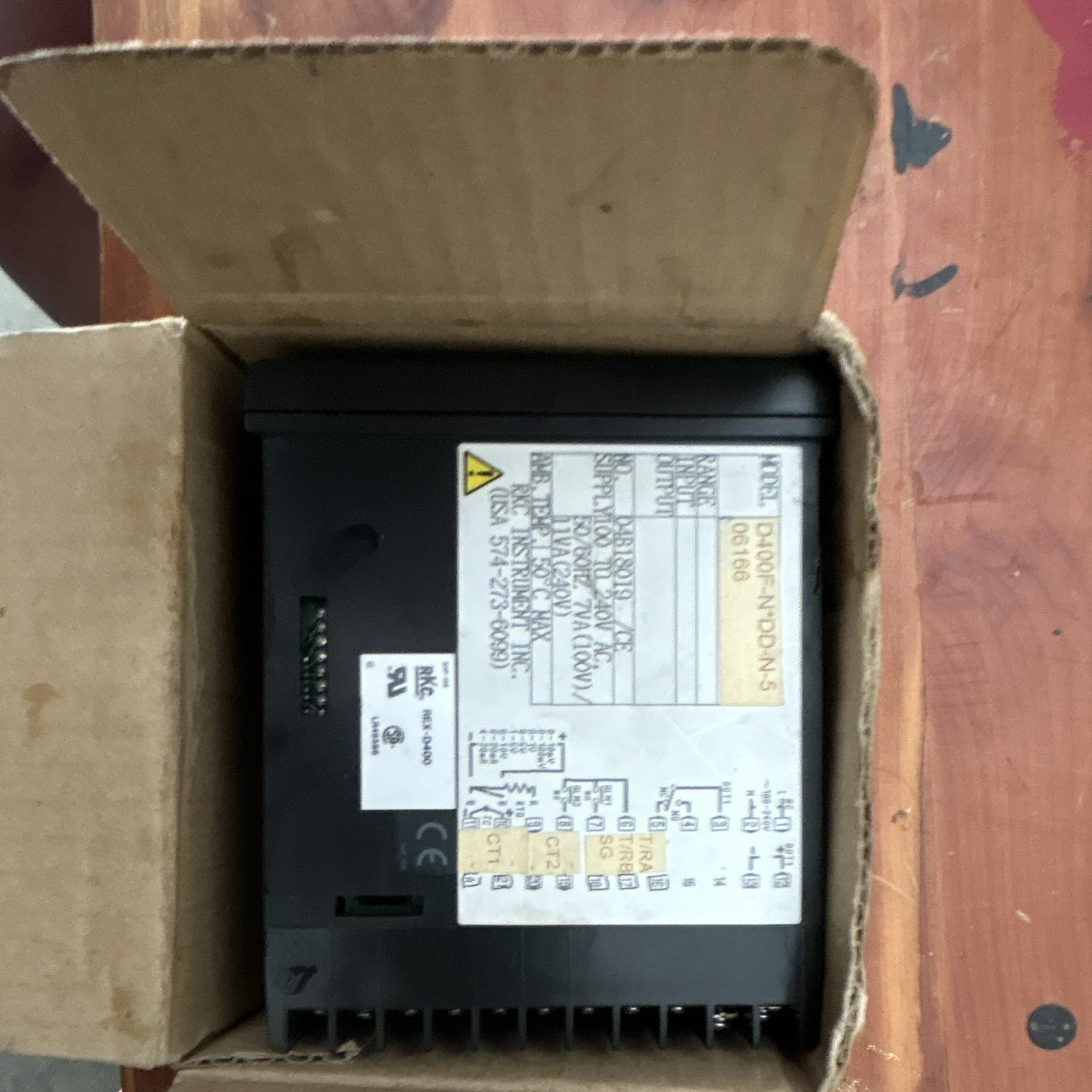 RKC CB100 CB100F-N-D/N5 Digital Temperature Controller 1/16 DIN K Relay